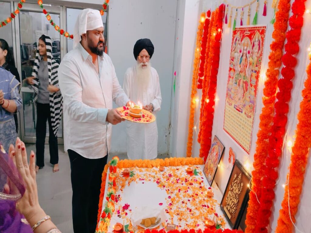 WhatsApp Image 2025-11-11 at 1.23.01 PM (1)